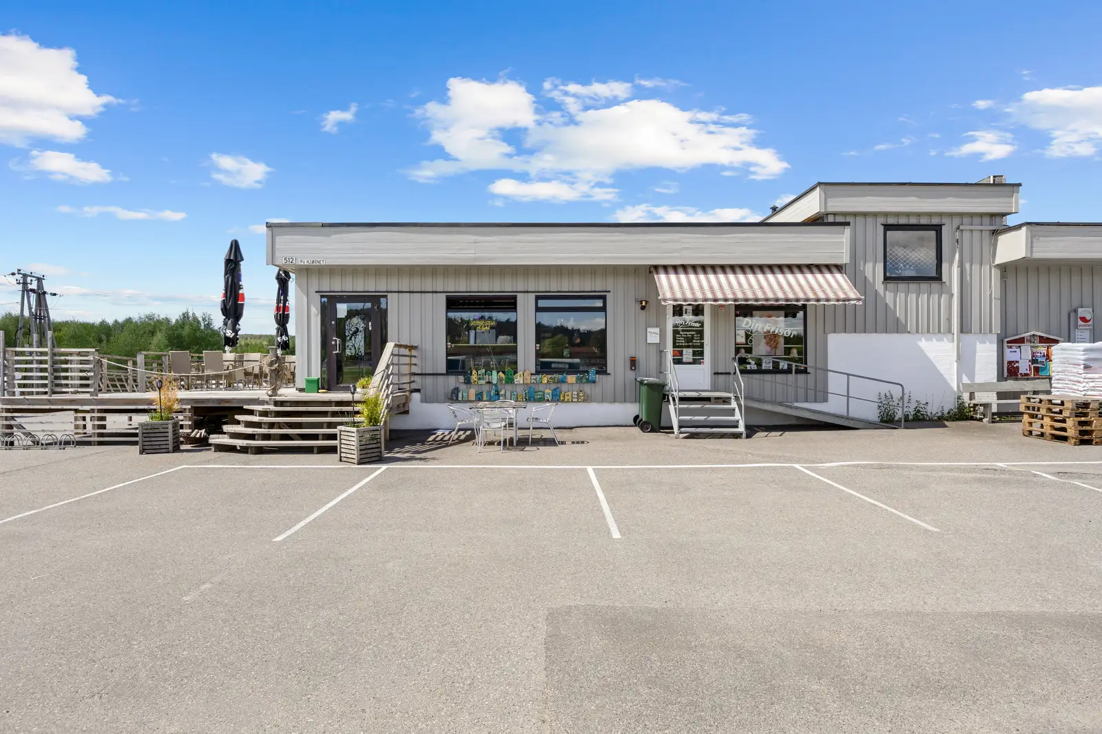 Attraktiv investeringseiendom i Skogbygda (Ingeborgrud), med totalt BTA på 794 kvm.