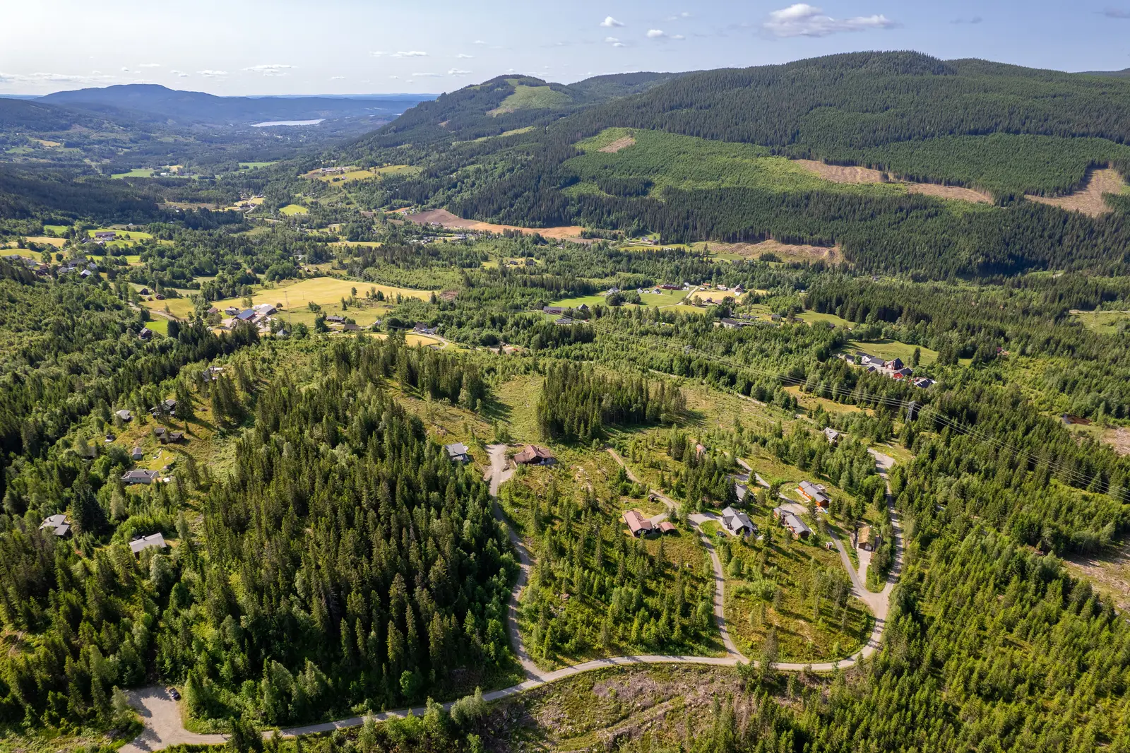 Langrennsløyper rett nedenfor hyttegrenda