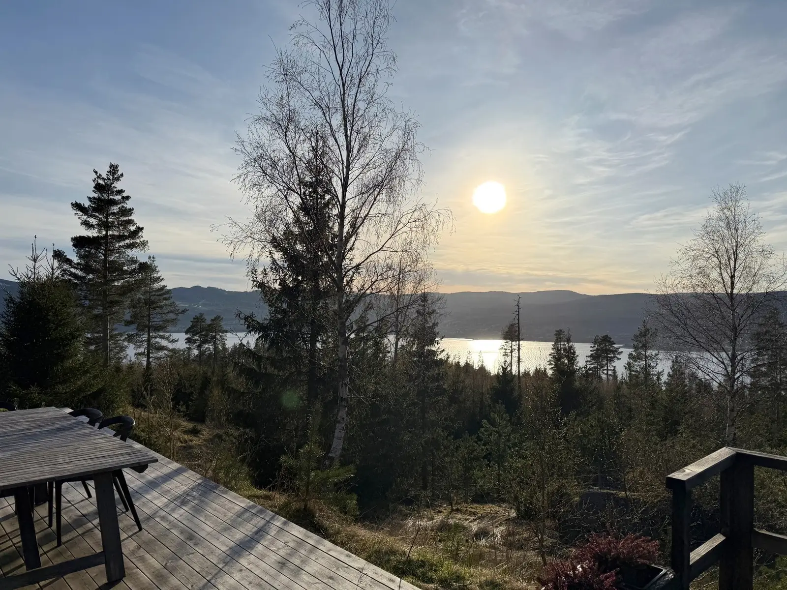 Selgers egne bilder.